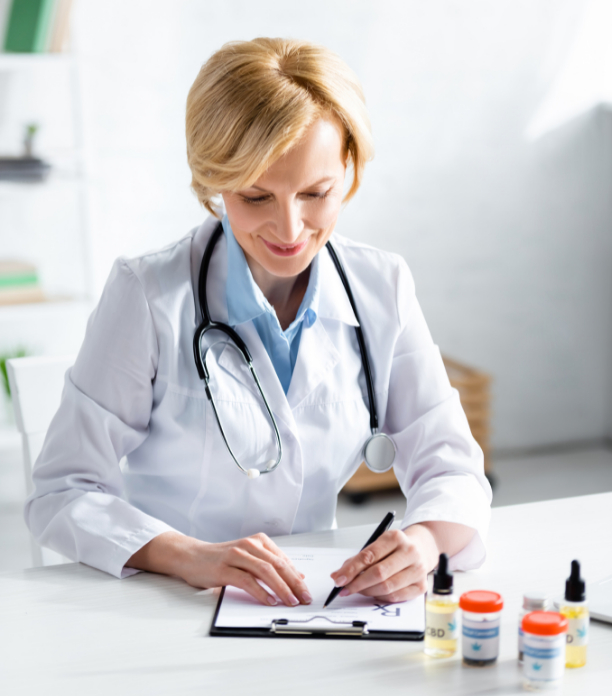 Custom dimensions 612x696 px